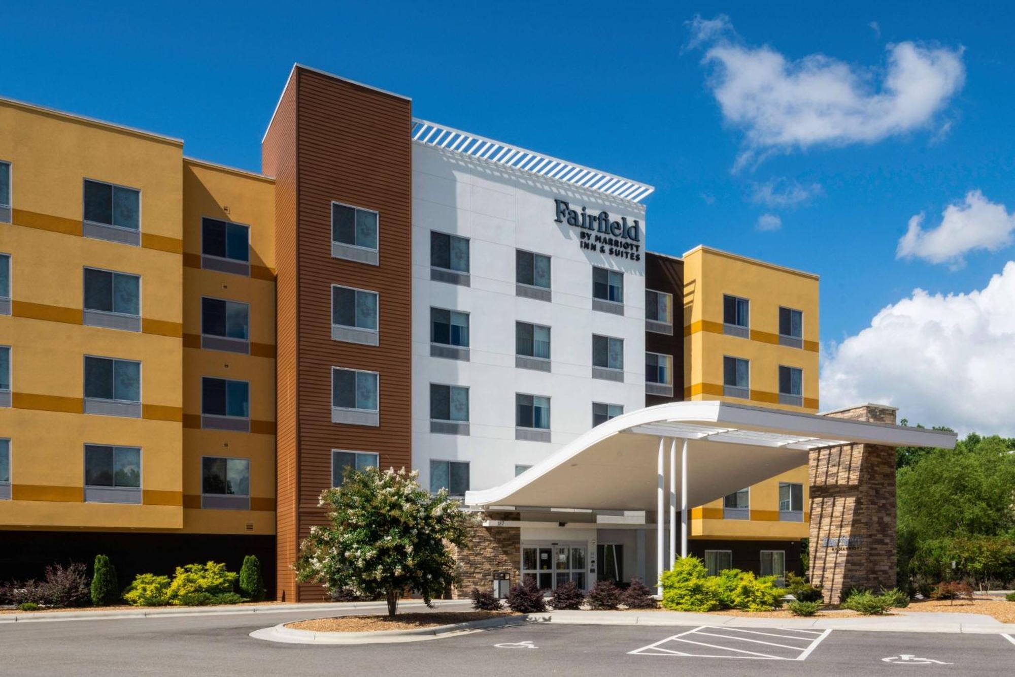Fairfield Inn & Suites Rocky Mount Exterior photo